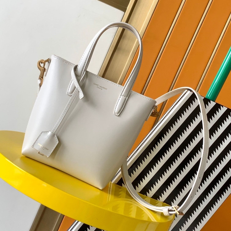 Y*L shopping bags